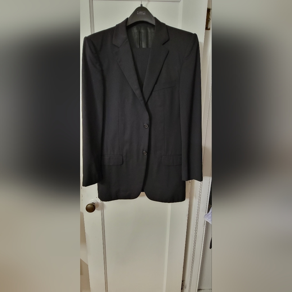 Gucci Mens Black Suit Size 36 Gem